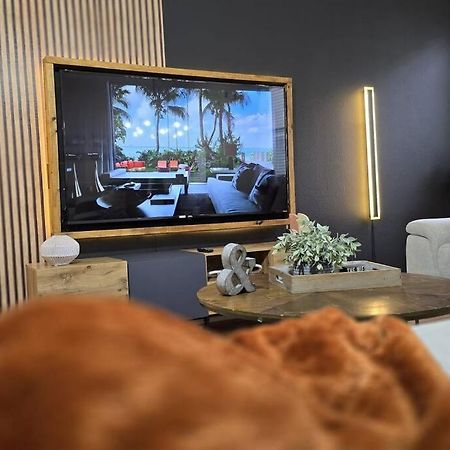 Modern Galleria Gem Private Jacuzzi 3 Br Houston Bagian luar foto