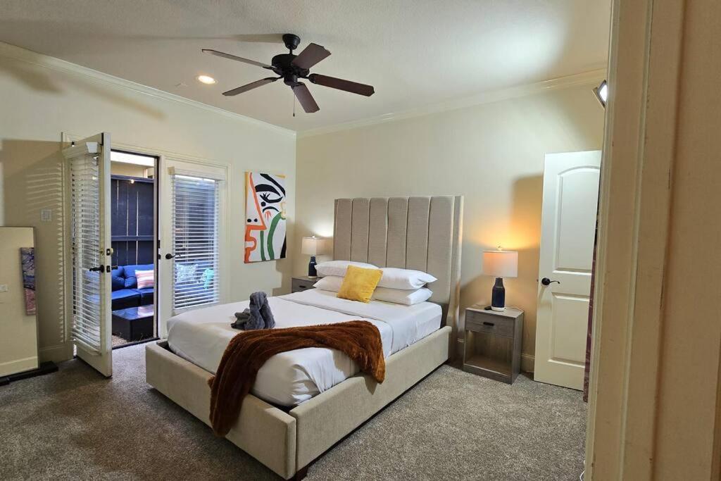 Modern Galleria Gem Private Jacuzzi 3 Br Houston Bagian luar foto