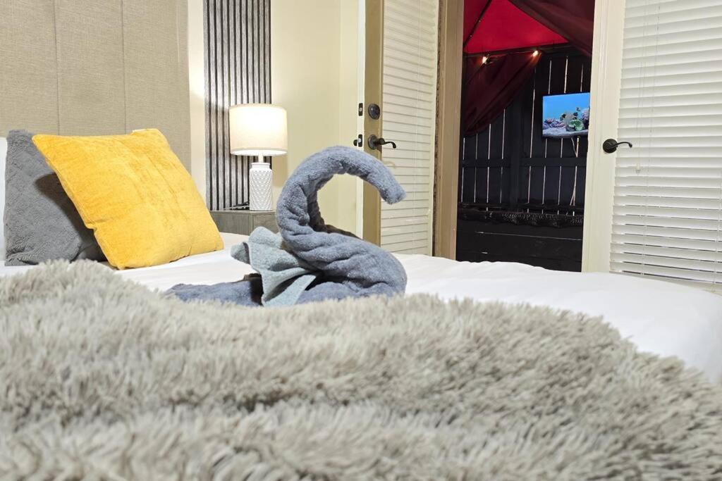 Modern Galleria Gem Private Jacuzzi 3 Br Houston Bagian luar foto